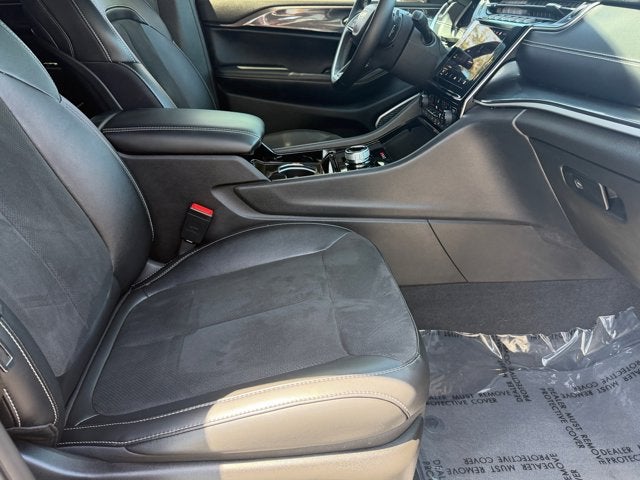 2022 Jeep Grand Cherokee Altitude