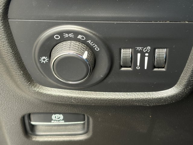 2022 Jeep Grand Cherokee L Altitude