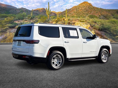 2024 Jeep Wagoneer BASE