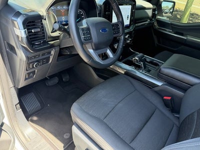 2021 Ford F-150 Base