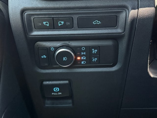 2021 Ford F-150 Base