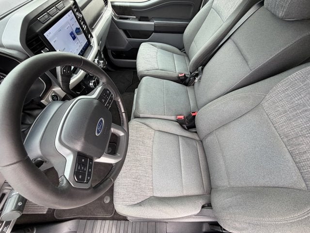 2022 Ford F-150 Base