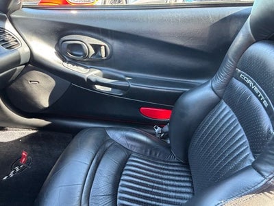 2000 Chevrolet Corvette Base