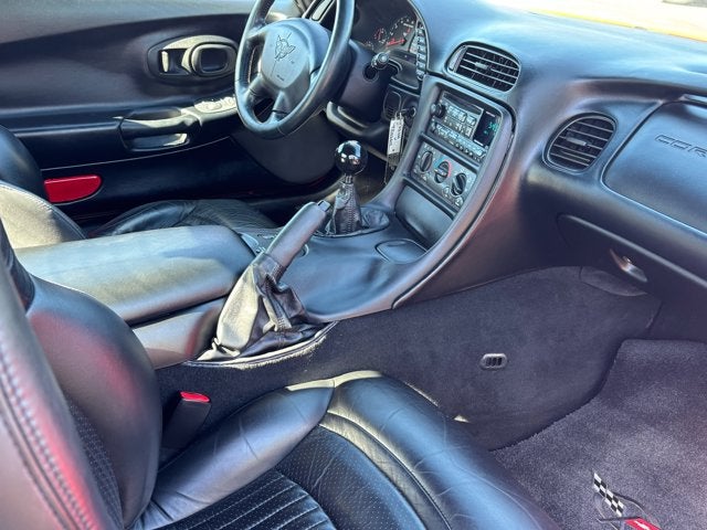 2000 Chevrolet Corvette Base