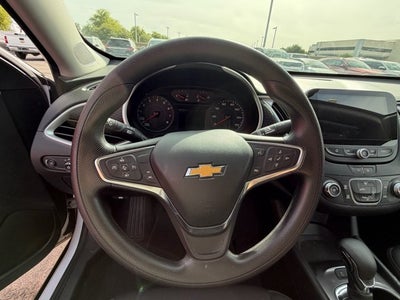 2025 Chevrolet Malibu LS