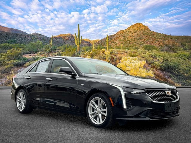2024 Cadillac CT4 Luxury