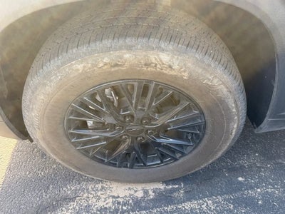 2024 Chevrolet Traverse FWD LT