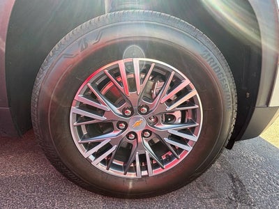 2025 Chevrolet Traverse FWD LT