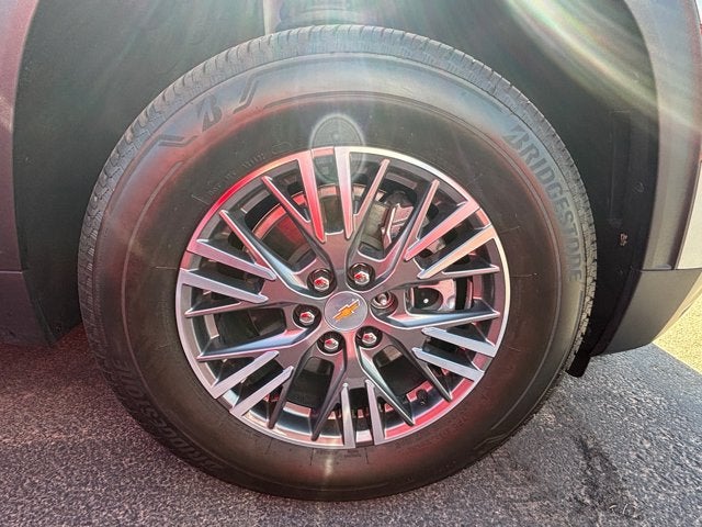 2025 Chevrolet Traverse FWD LT