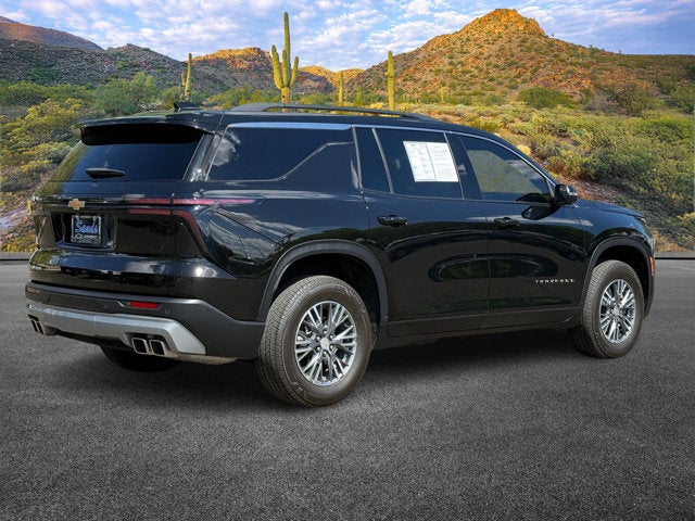 2025 Chevrolet Traverse FWD LT