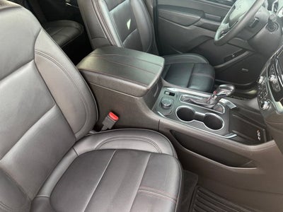 2022 Chevrolet Traverse RS