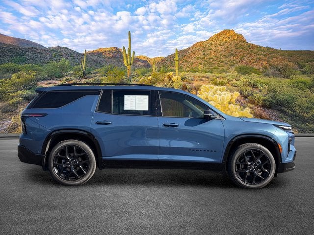 2025 Chevrolet Traverse FWD RS