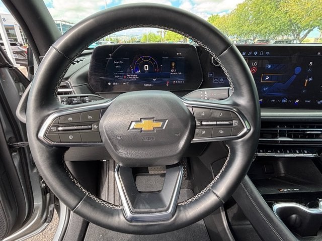 2025 Chevrolet Traverse AWD LT