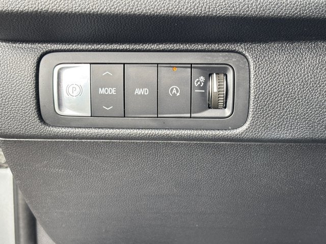 2025 Chevrolet Traverse AWD LT