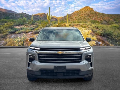 2025 Chevrolet Traverse AWD LT
