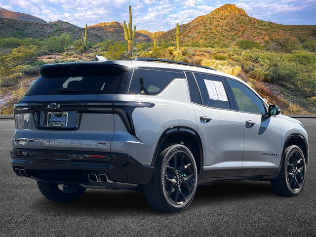 2024 Chevrolet Traverse Base