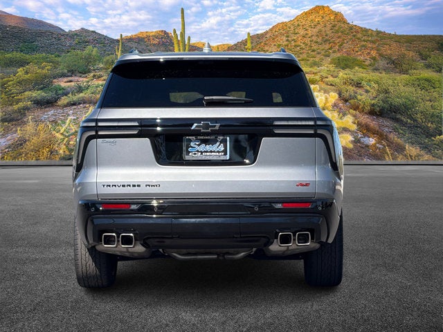2024 Chevrolet Traverse Base
