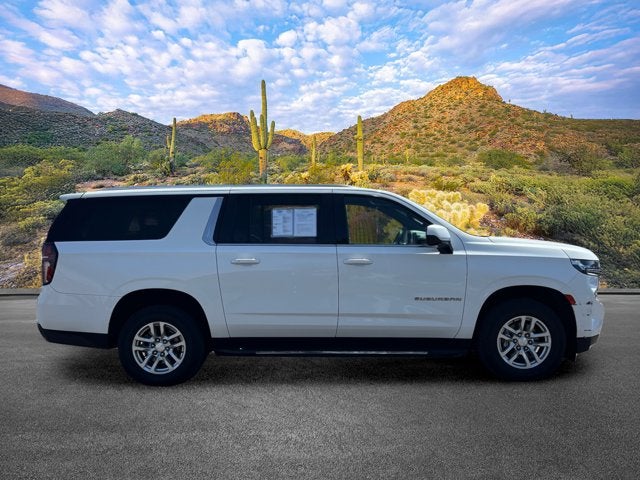 2022 Chevrolet Suburban LT