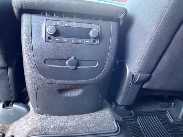 2011 Chevrolet Suburban LS