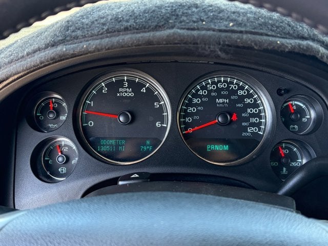 2011 Chevrolet Suburban LS