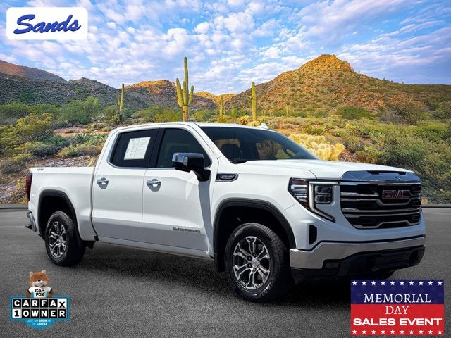 2024 GMC Sierra 4WD Crew Cab Short Box SLT's photo