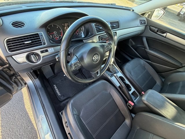 2015 Volkswagen Passat Base