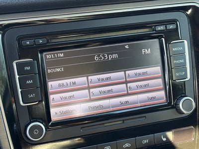 2015 Volkswagen Passat Base