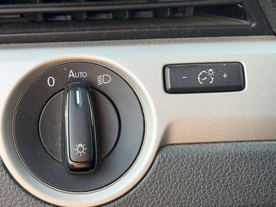 2020 Volkswagen Passat 2.0T SE