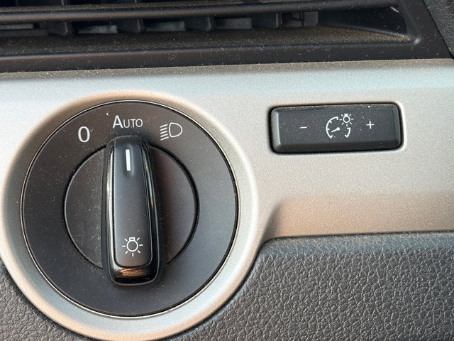 2020 Volkswagen Passat 2.0T SE