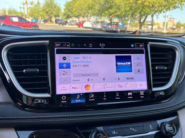 2024 Chrysler Pacifica Hybrid Select