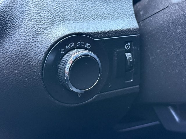 2011 Chevrolet Camaro 2LS