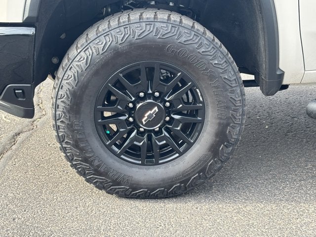 2026 Chevrolet Silverado 2500HD ZR2