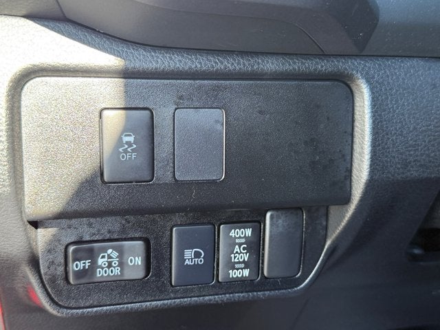 2022 Toyota Tacoma 2WD Base