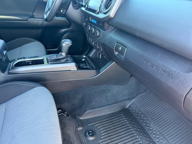 2022 Toyota Tacoma 2WD Base