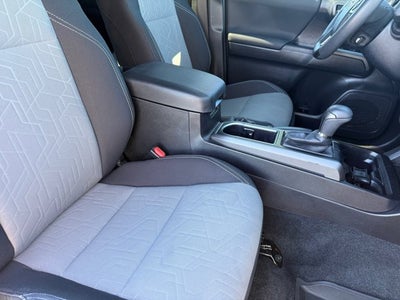 2022 Toyota Tacoma 2WD Base