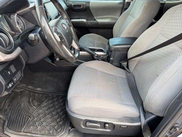 2022 Toyota Tacoma 2WD Base