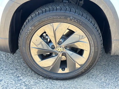 2025 Volkswagen Taos S