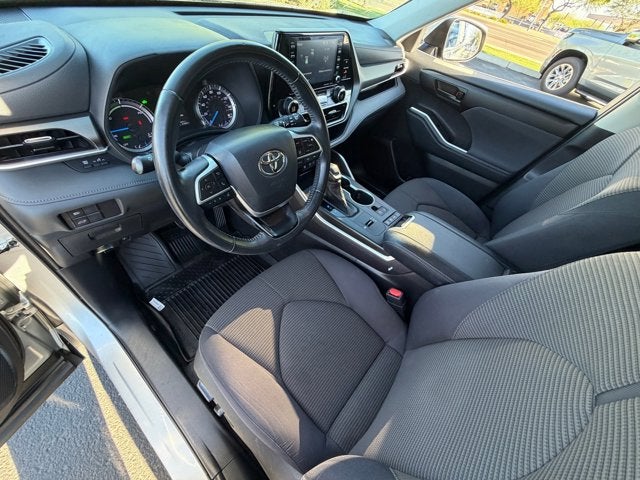 2022 Toyota Highlander Hybrid LE