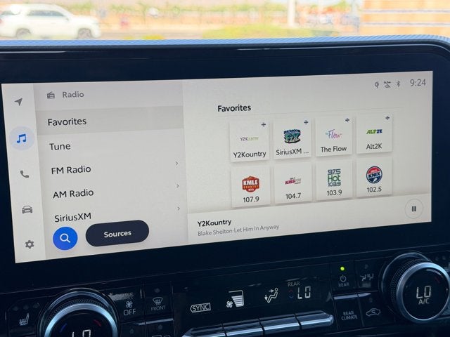 2023 Toyota Highlander Base