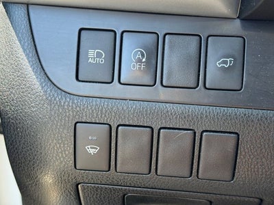 2018 Toyota Highlander Base
