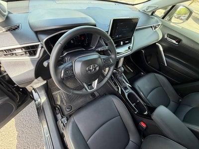2025 Toyota Corolla Cross XLE