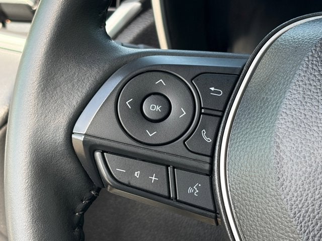 2025 Toyota Corolla Cross XLE