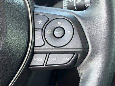 2025 Toyota Corolla Cross XLE