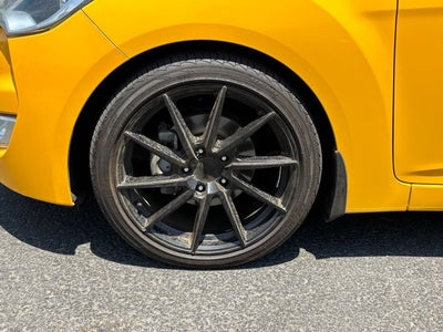 2013 Hyundai Veloster w/Black Int