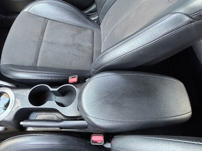 2013 Hyundai Veloster w/Black Int