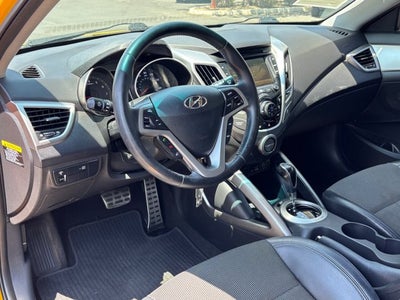 2013 Hyundai Veloster w/Black Int