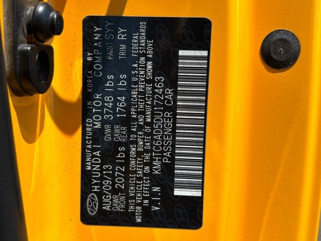 2013 Hyundai Veloster w/Black Int