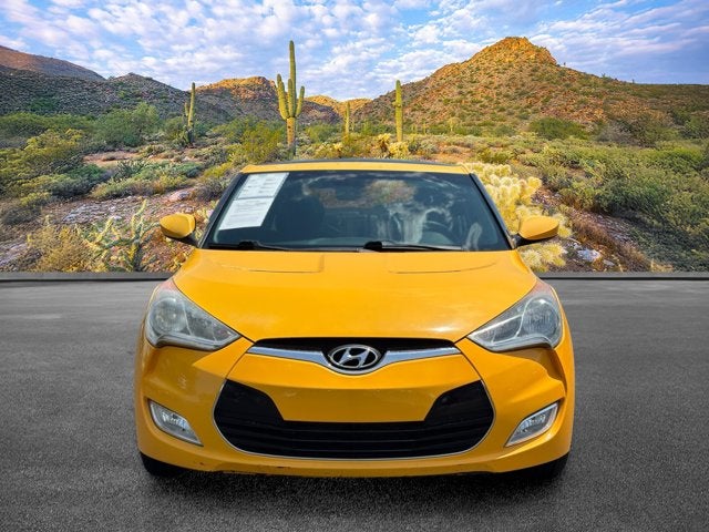 2013 Hyundai Veloster w/Black Int