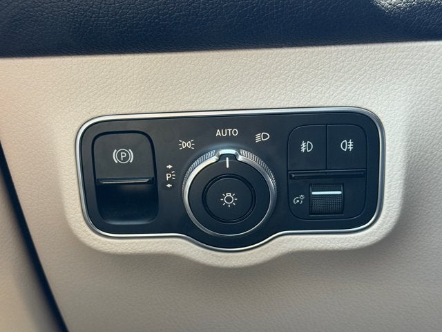 2021 Mercedes-Benz GLB 250 GLB 250