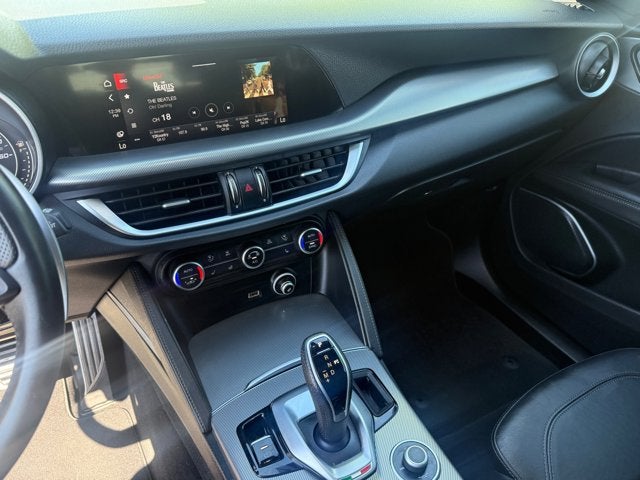 2023 Alfa Romeo Stelvio Veloce